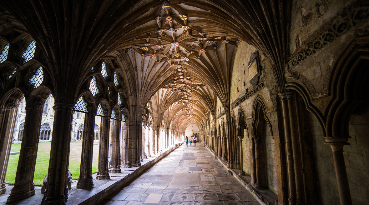 Le cloître de la cathédrale de Canterbury