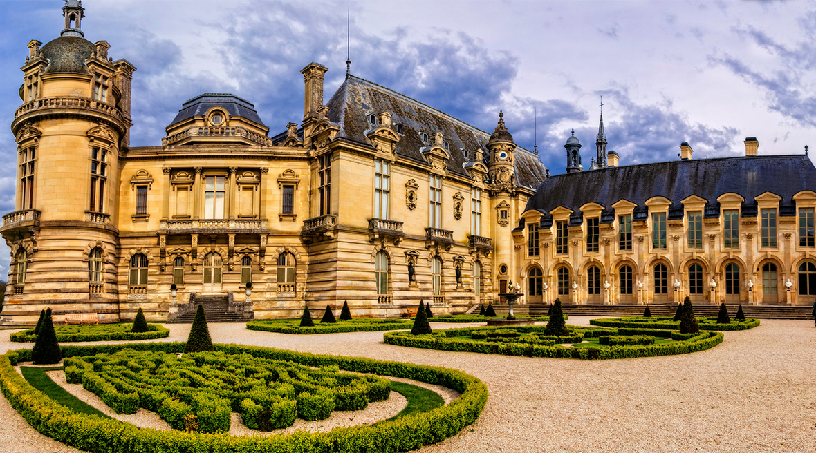 Chantilly, France: tourist guide and visitor information